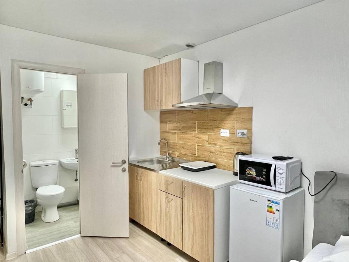 Апартаменты На Осокорках Kiev Exterior foto